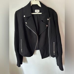 Aritzia crêpe motorcycle jacket in excellent used condition
